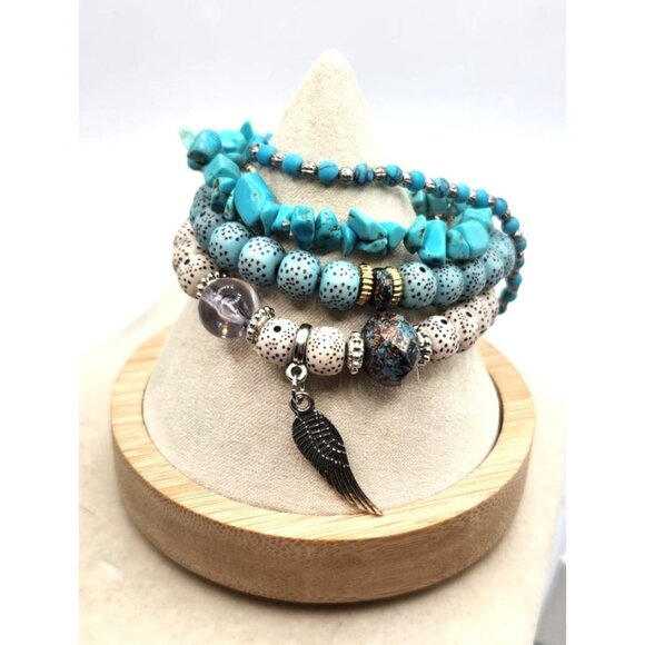 4 Beaded Bracelets - Turquoise Blue, Feather Shaped Accent Dangle Bead - Picture 1 of 2